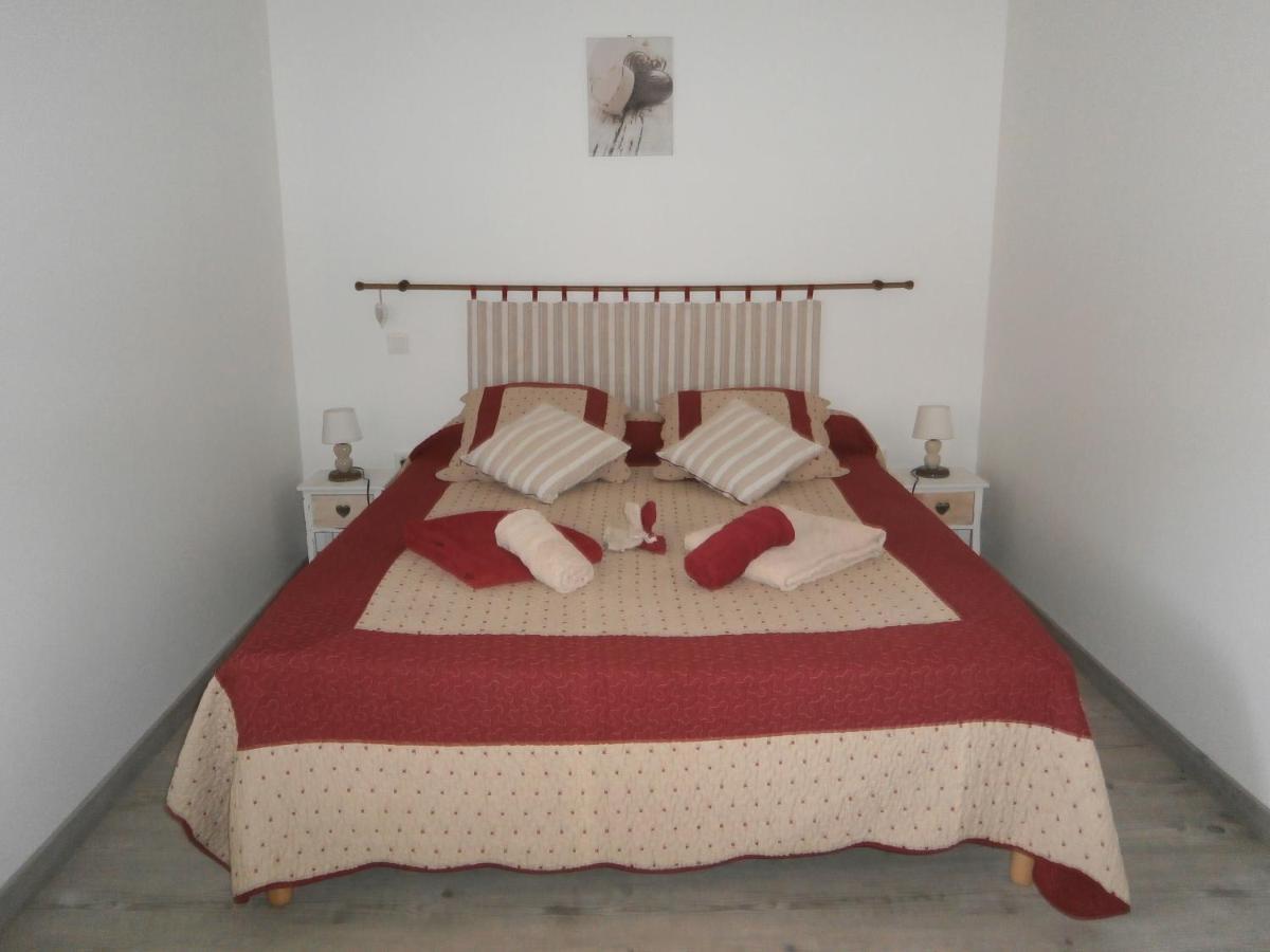 La Chomiarde Bed & Breakfast Saint-Médard-de-Presque Exterior photo